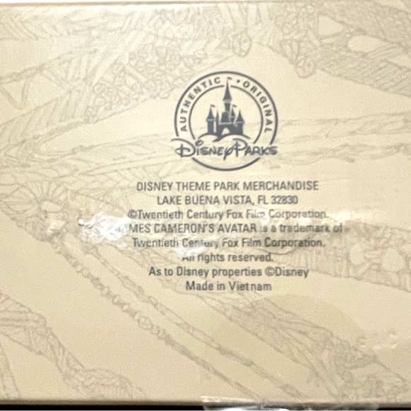 Disney Parks Avatar Na'vi 6 Collectible Figures - Picture 5 of 8